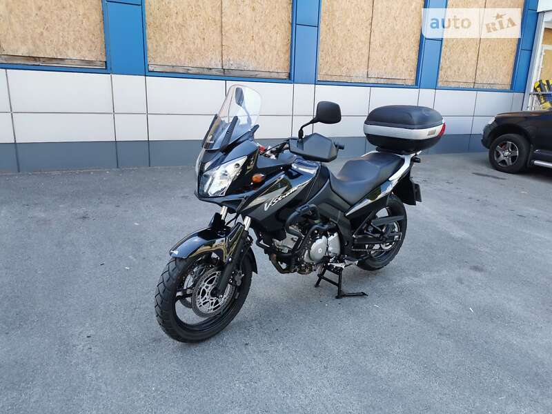 Мотоцикл Багатоцільовий (All-round) Suzuki V-Strom 650