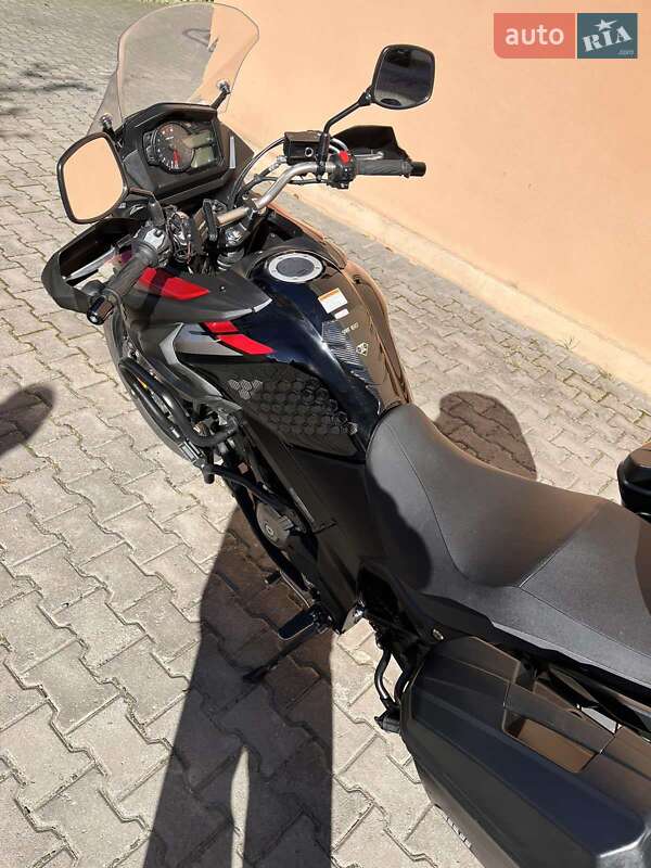 Грузовые мотороллеры, мотоциклы, скутеры, мопеды Suzuki V-Strom 650