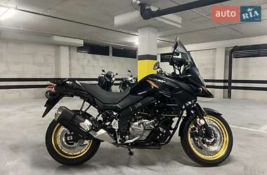 Suzuki V-Strom 650  2024
