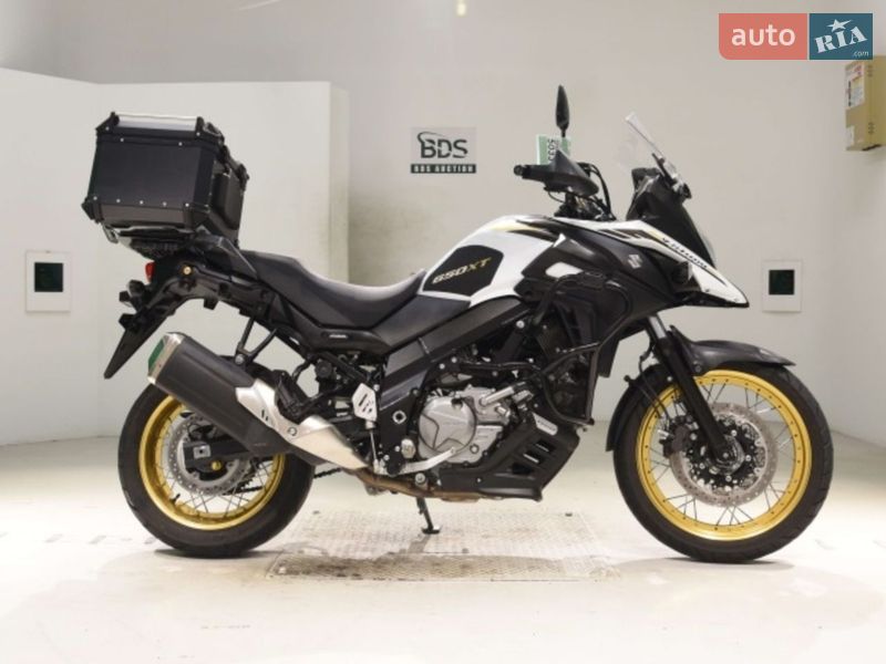 Мото Suzuki V-Strom 650