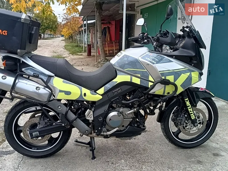Suzuki V-Strom 650 2005