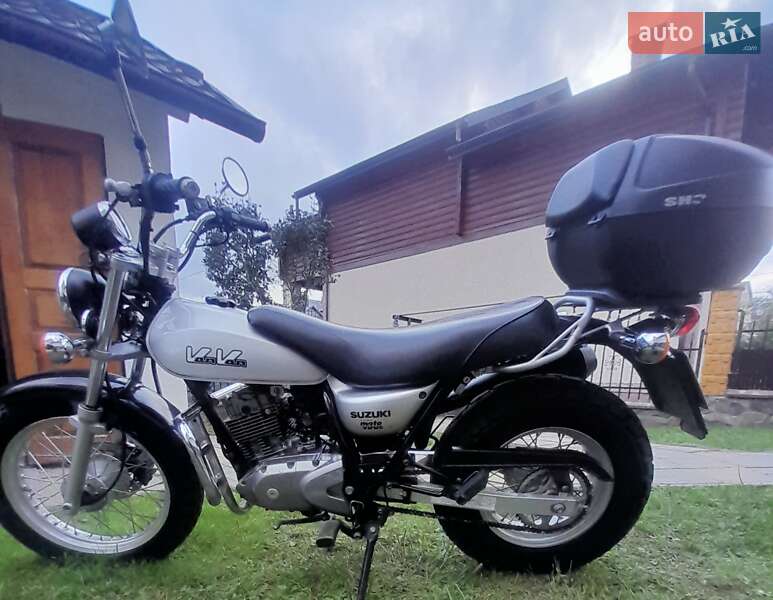 Мото Suzuki VanVan 125
