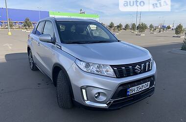 Suzuki Vitara  2019