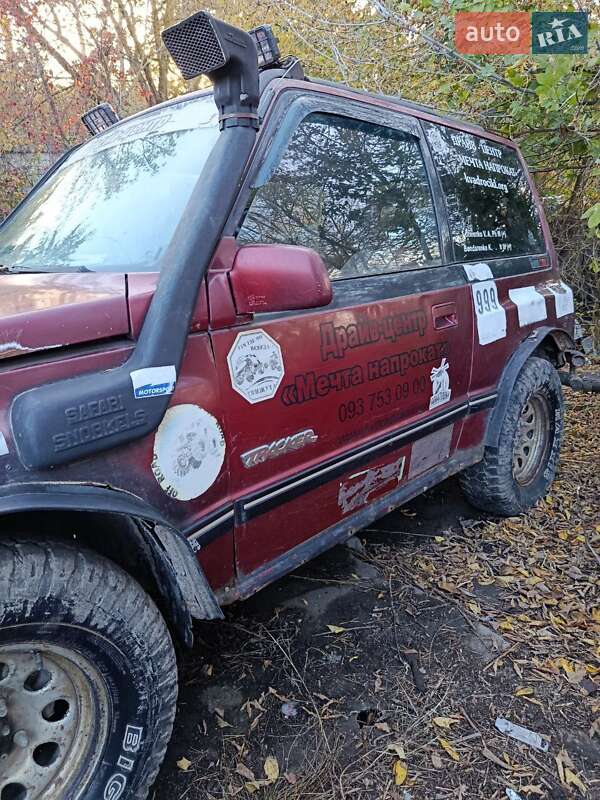 Позашляховик / Кросовер Suzuki Vitara