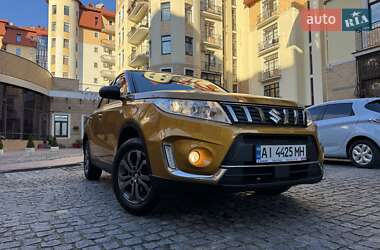 Suzuki Vitara  2020