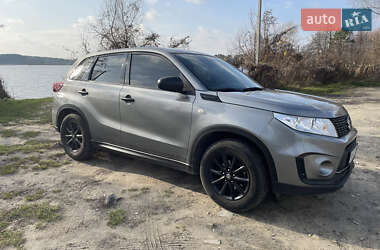 Suzuki Vitara 2021