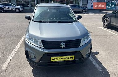 Suzuki Vitara  2020