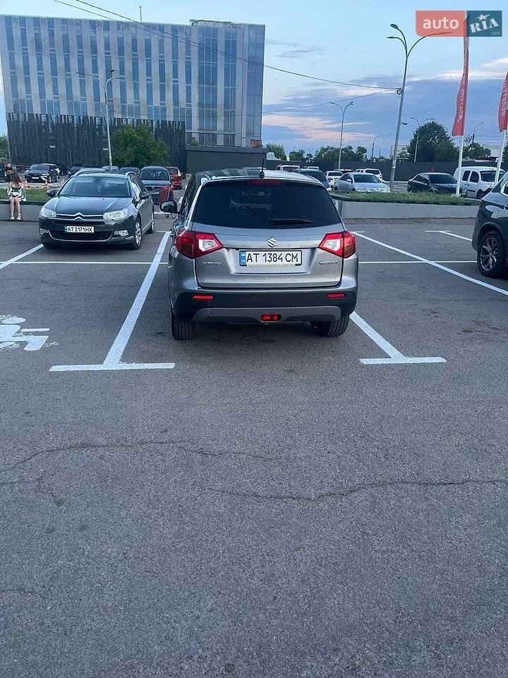 2018 Suzuki Vitara - мініатюра 2