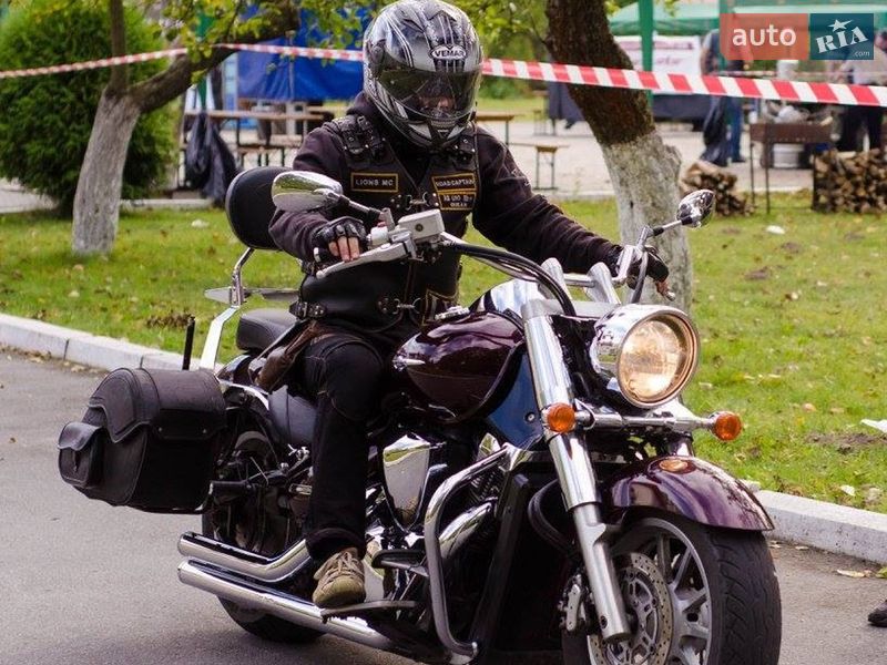 Мотоцикл Круізер Suzuki VLR 1800