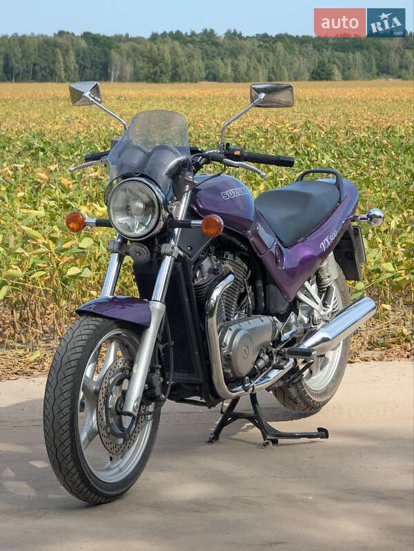 Мотоцикл Классик Suzuki VX 800