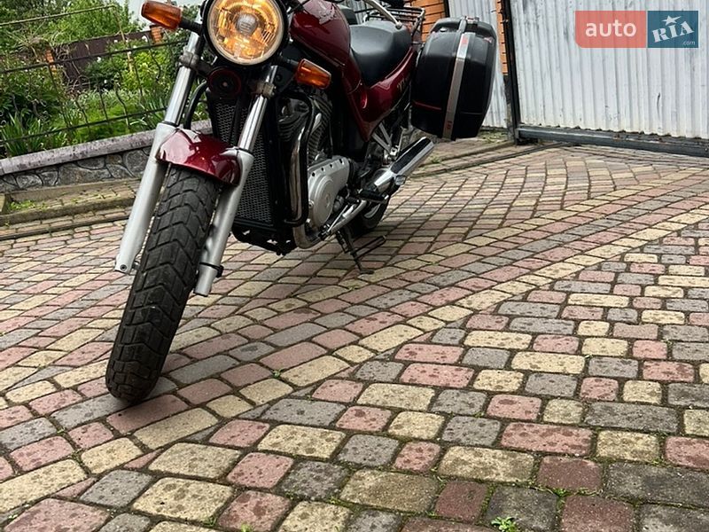 Мотоцикл Круізер Suzuki VX 800