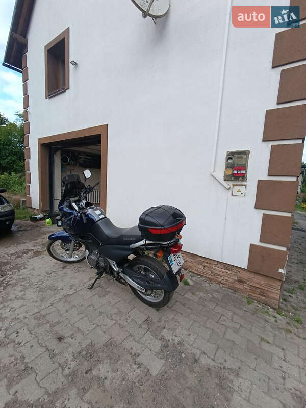 Мотоцикл Туризм Suzuki XF 650 Freewind