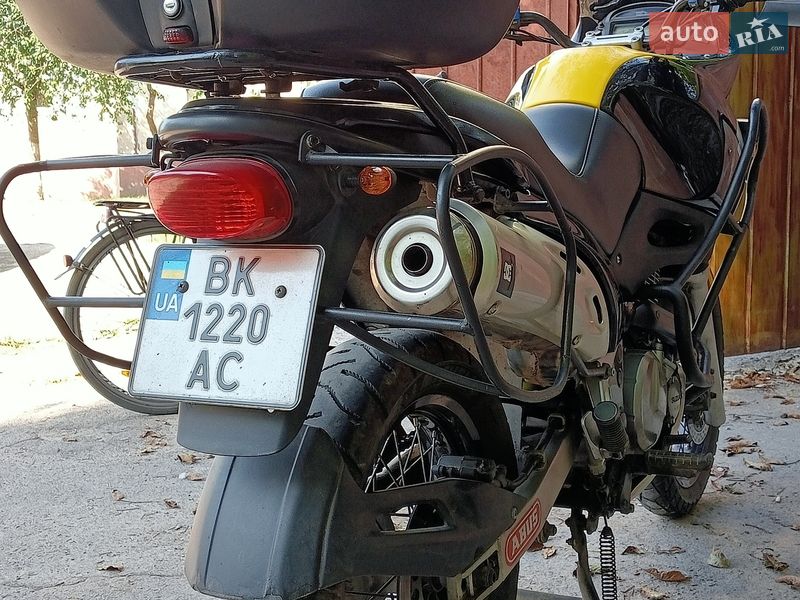 Мотоцикл Многоцелевой (All-round) Suzuki XF 650 Freewind