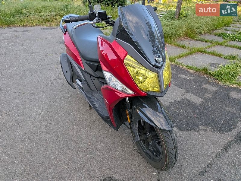 Скутер Sym Jet