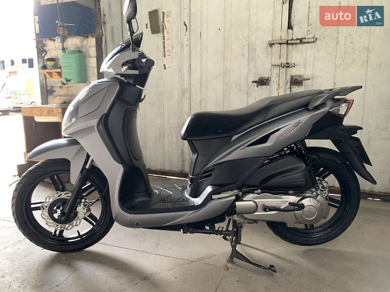 Скутер Sym Symphony SR 150