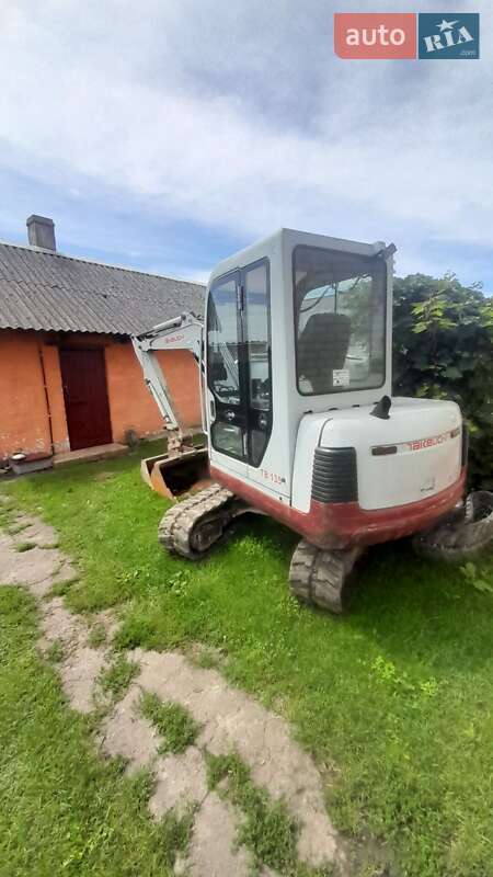 Takeuchi TB