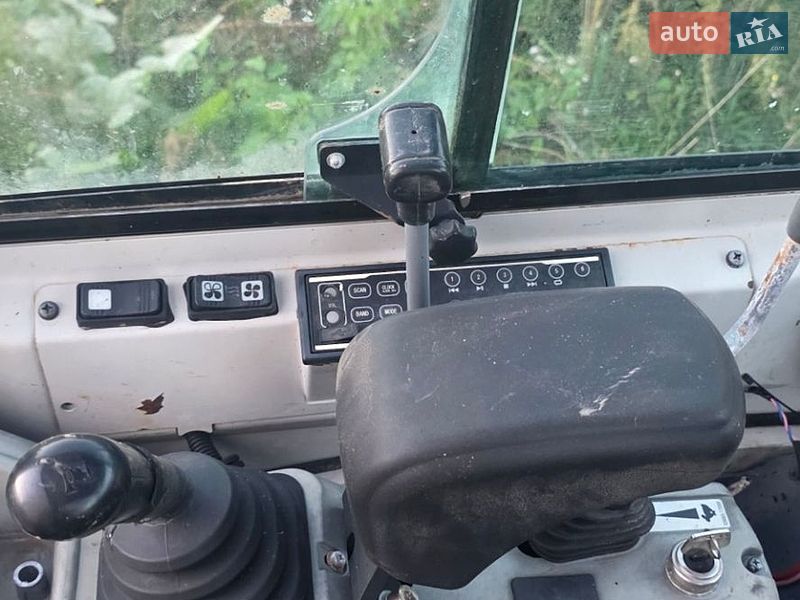 Міні-екскаватор Takeuchi TB 2020 в Луцьку
