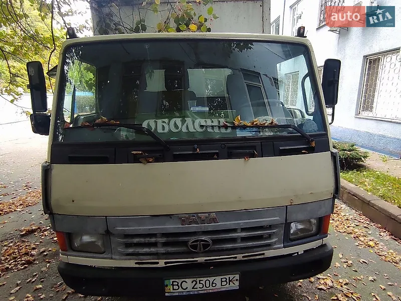 TATA LPT 613 2012