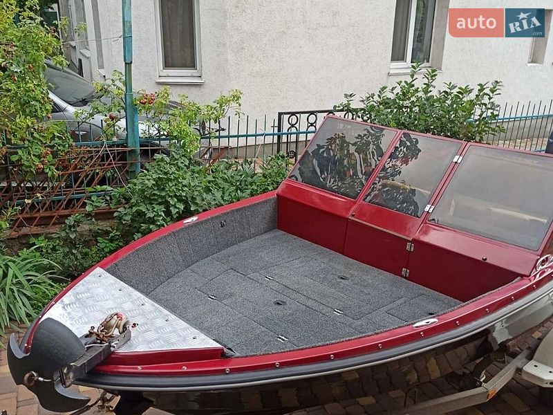 Темп М