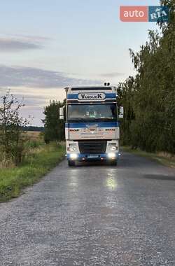 Ціни DAF Тентований