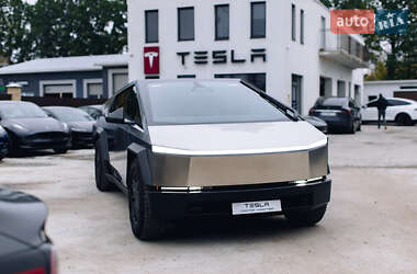 Tesla Cybertruck  2024