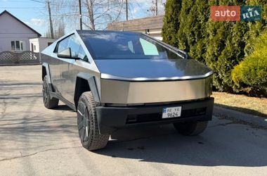 Tesla Cybertruck  2024