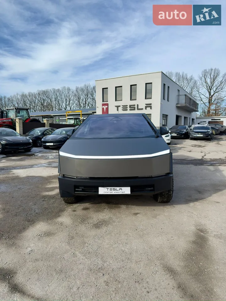 2024 Tesla Cybertruck - мініатюра 3
