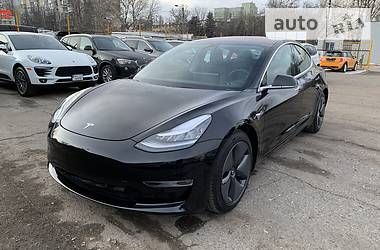 Tesla Model 3 Long Range 2018