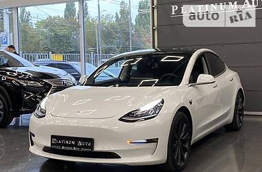 Tesla Model 3 DUAL MOTOR 2019