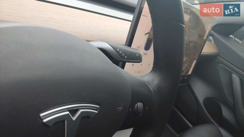 Tesla Model 3 2019