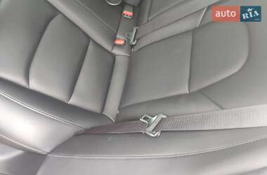 Седан Tesla Model 3 2019 в Одесі