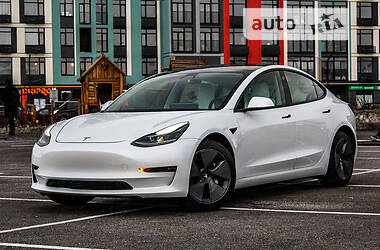 Tesla Model 3 LR Dual Motor 2021