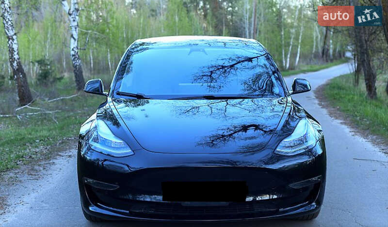 Tesla Model 3 2018