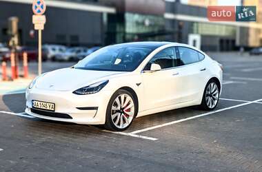 Tesla Model 3 AWD Performance 2019