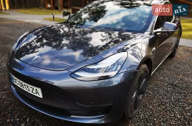 Tesla Model 3 Long Range 2020