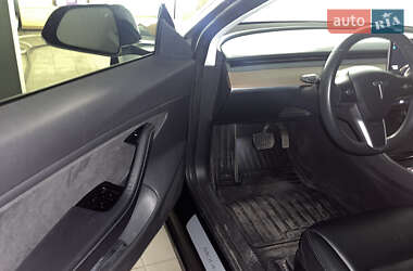 Седан Tesla Model 3 2018 в Киеве