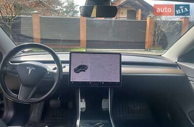 Седан Tesla Model 3 2018 в Киеве
