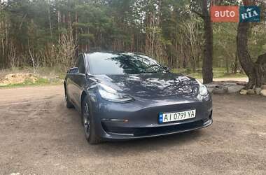 Седан Tesla Model 3 2018 в Киеве