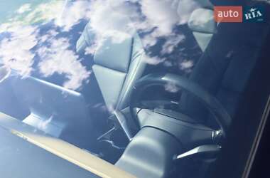 Седан Tesla Model 3 2019 в Мукачево