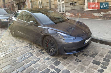 Седан Tesla Model 3 2021 в Львові