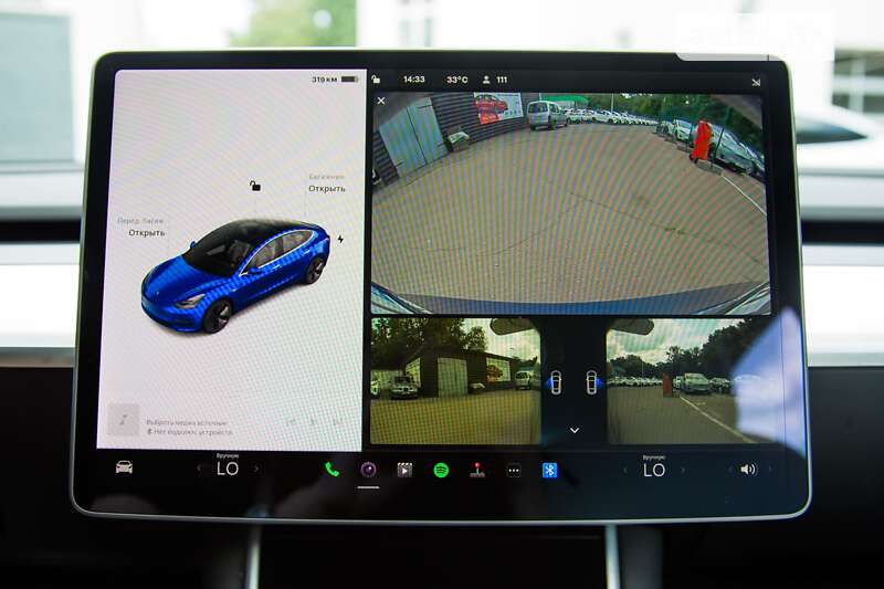Седан Tesla Model 3 2018 в Киеве