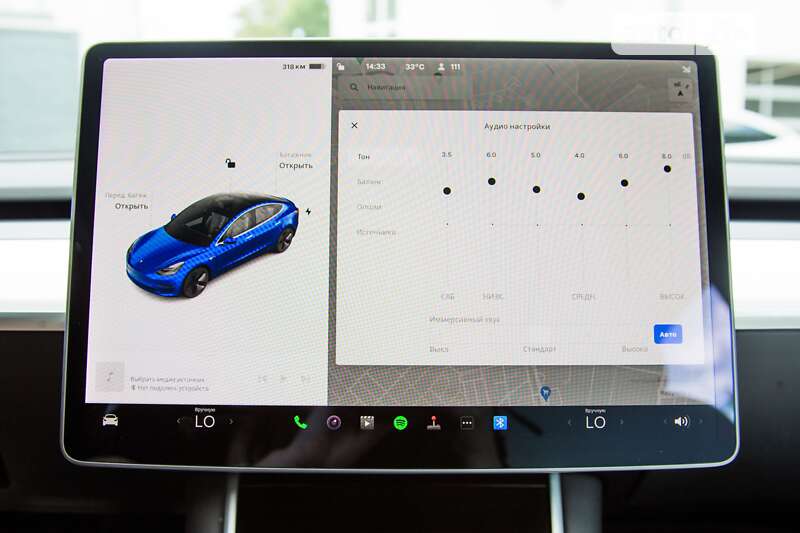 Седан Tesla Model 3 2018 в Киеве