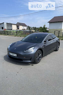 Tesla Model 3  2018