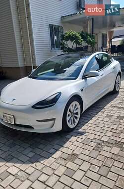 Tesla Model 3 2021