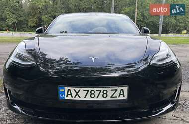 Седан Tesla Model 3 2018 в Харькове