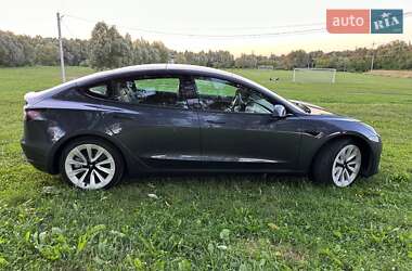 Седан Tesla Model 3 2021 в Тернополі
