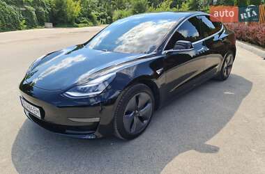 Tesla Model 3  2019