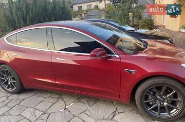 Tesla Model 3  2018
