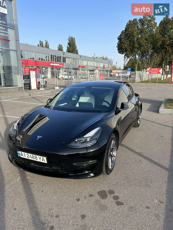 Седан Tesla Model 3 2021 в Белой Церкви