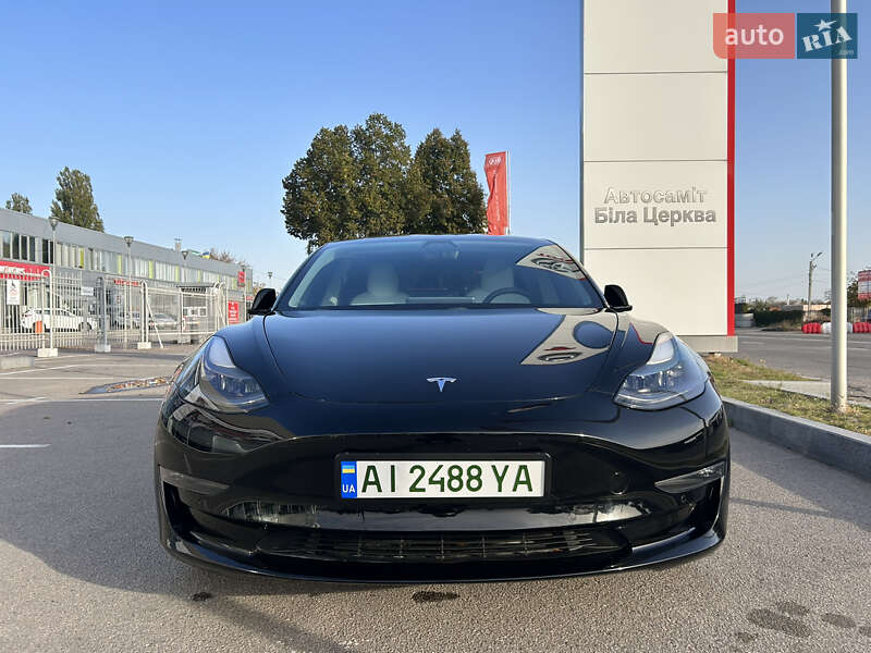 Седан Tesla Model 3 2021 в Белой Церкви